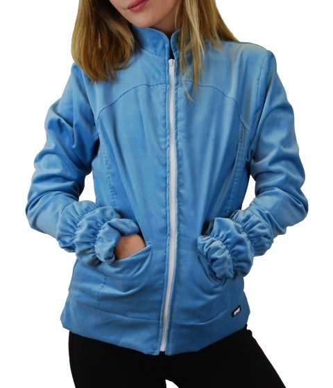 Bomber-The-Playday-Blue-Bomber-3