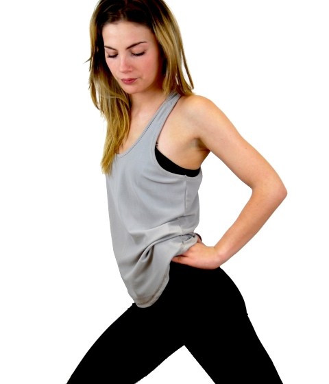 Regata-The-high-Spirited-tank-top-3