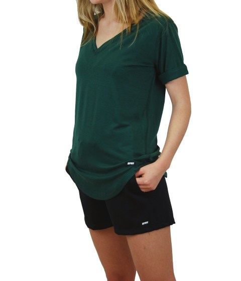 T-Shirt-The-Snugly-V-neck-1